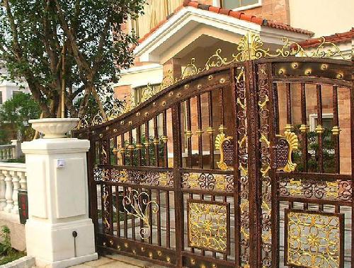 洛陽(yáng)鐵藝-大門(mén)